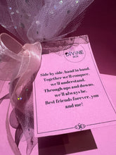 Load image into Gallery viewer, Luxury bath bomb and poem gift set. Gift wrapped.