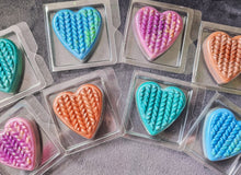 Load image into Gallery viewer, Mini Heart Wax Melt