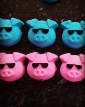 Load image into Gallery viewer, Pig Bath Bomb