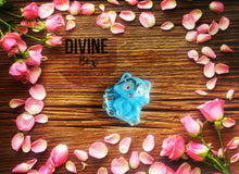 Load image into Gallery viewer, Baby Racoon Bath Bomb