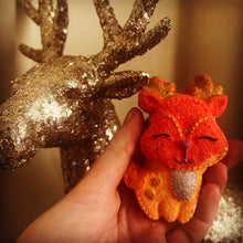 Load image into Gallery viewer, Christmas Reindeer Bath Bomb