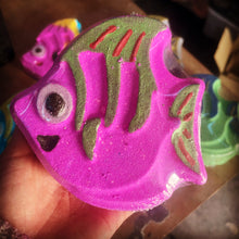Load image into Gallery viewer, Large Fish Bath Bomb