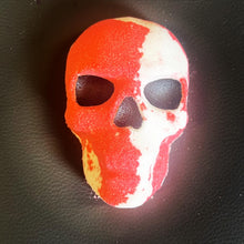Load image into Gallery viewer, Large Skull Bath Bomb