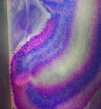 Load image into Gallery viewer, Princess Word bath bomb