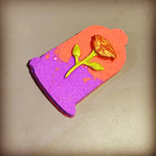 Load image into Gallery viewer, Beauty Flower Bath Bomb