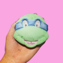 Load image into Gallery viewer, Turtle bath bomb

