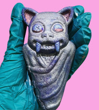 Load image into Gallery viewer, Batty The Bat Bath Bomb
