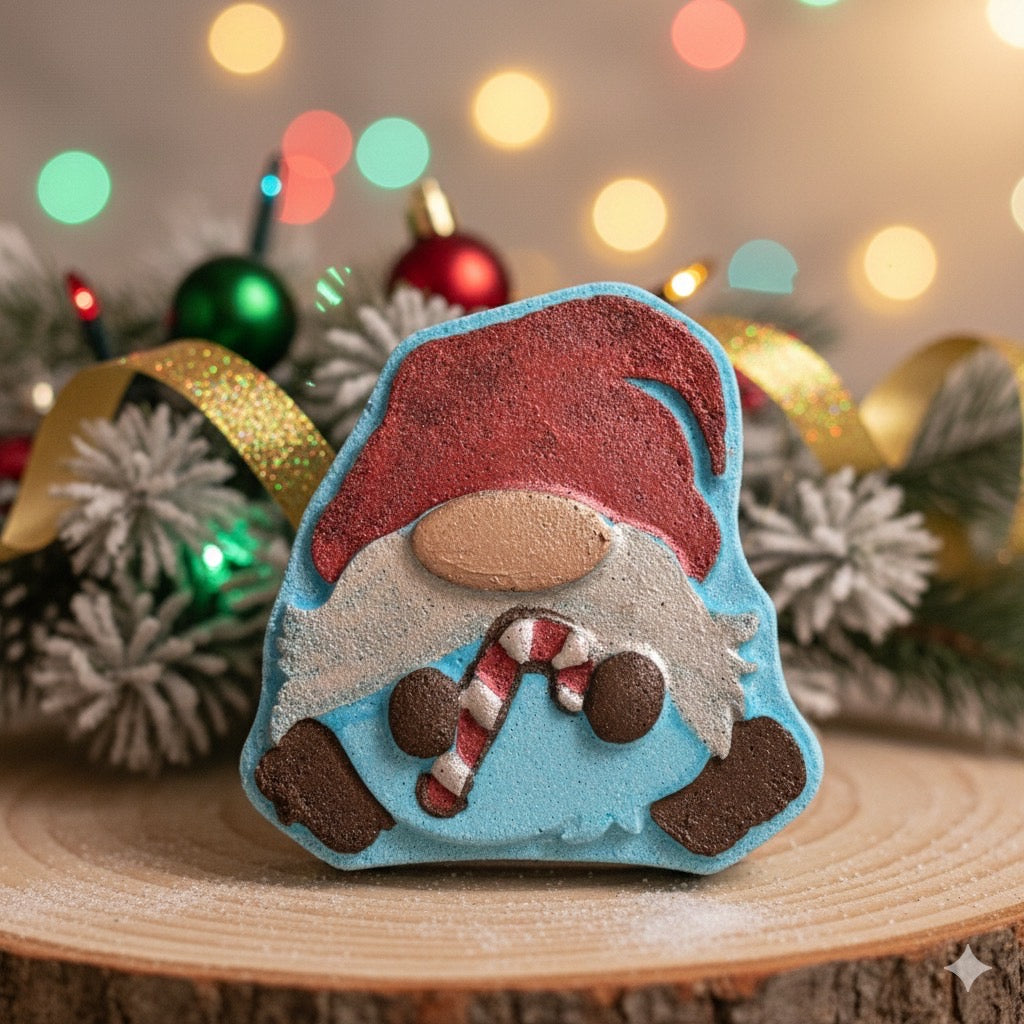 Large Christmas gnome bath bomb