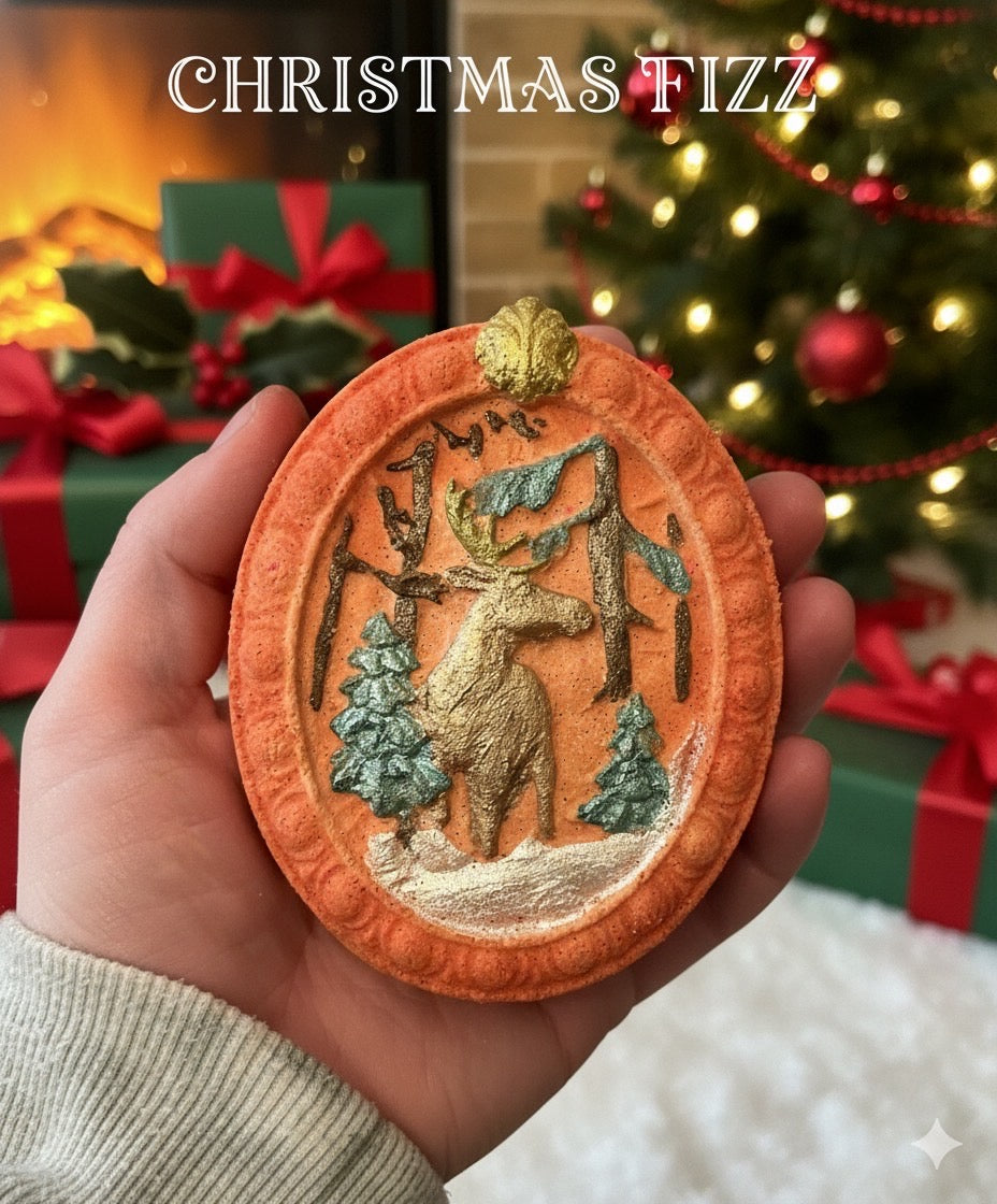 Large Winter Reindeer bath bomb