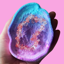 Load image into Gallery viewer, Crystal Shaped Bath Bomb With Healing Crystal Bracelet Included
