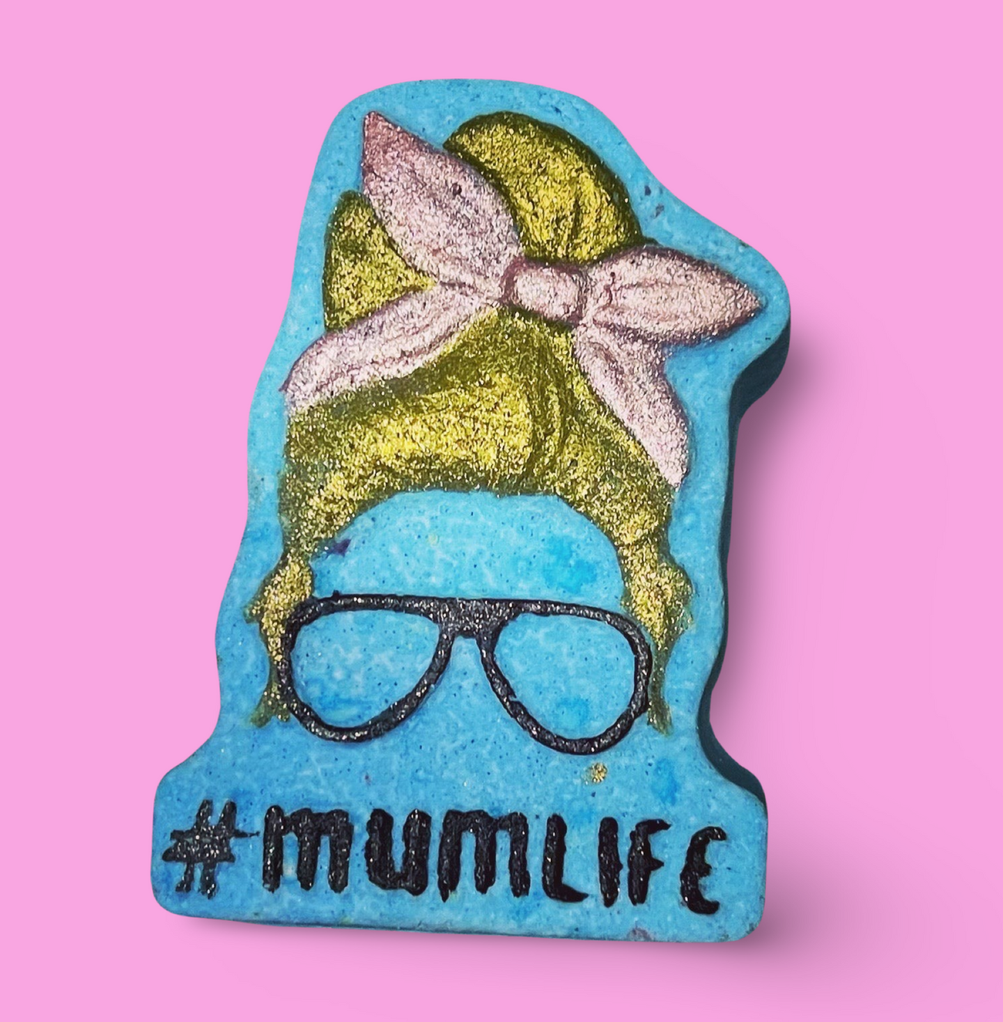 Mum life bath bomb