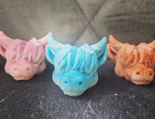 Load image into Gallery viewer, 3 3D Highland cow wax melts. Pack of 3.
