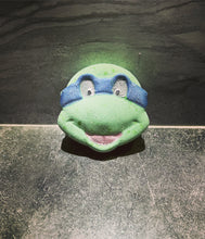 Load image into Gallery viewer, Turtle bath bomb

