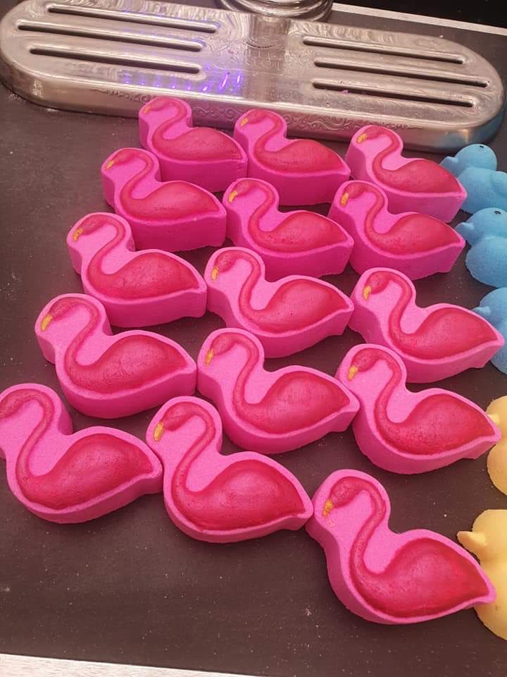 Flamingo Bath Bomb