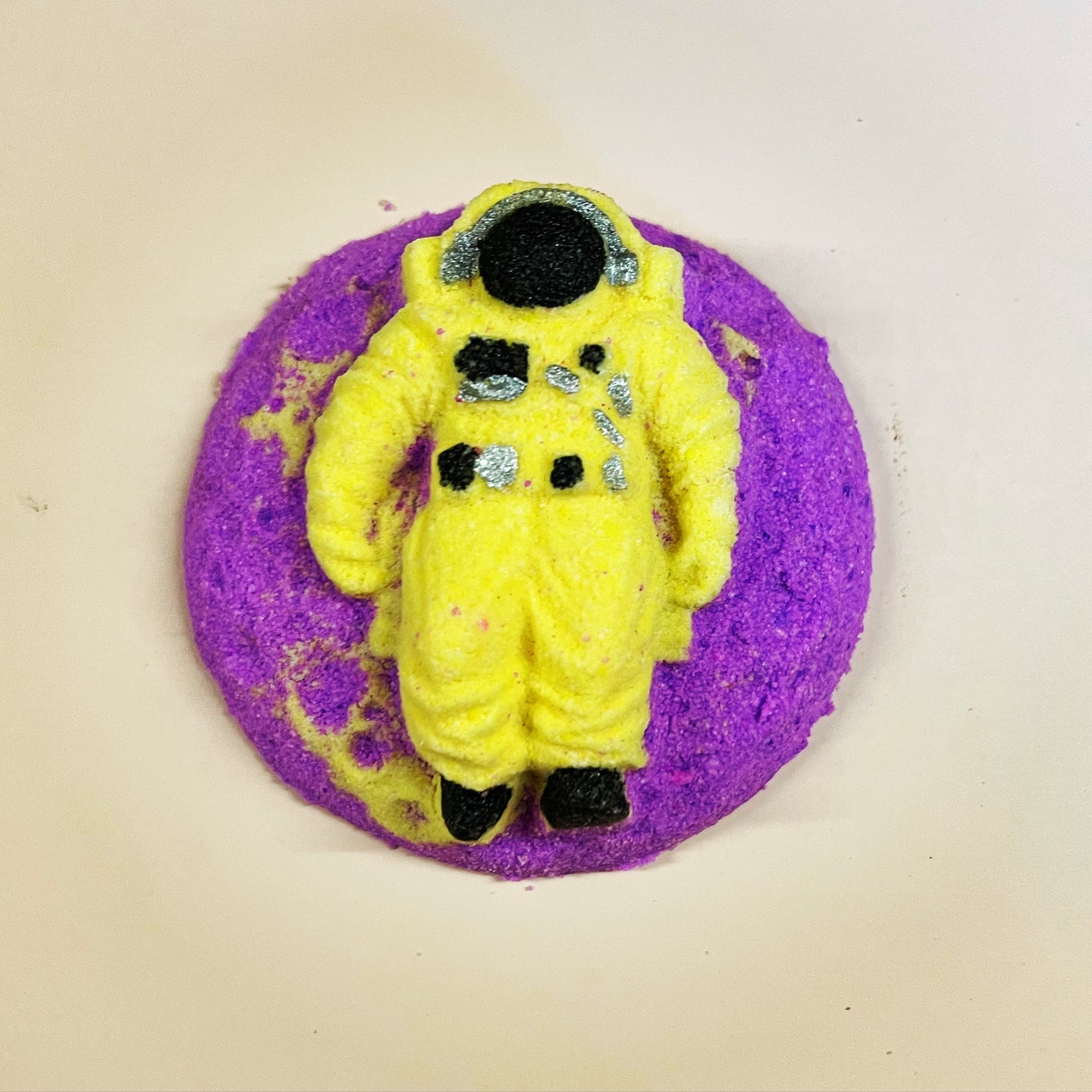 Space man Astronaut Bath Bomb