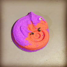 Load image into Gallery viewer, Lizard Bath Bomb
