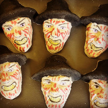 Load image into Gallery viewer, Fred Killer Bath Bomb
