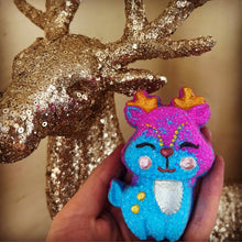 Load image into Gallery viewer, Christmas Reindeer Bath Bomb
