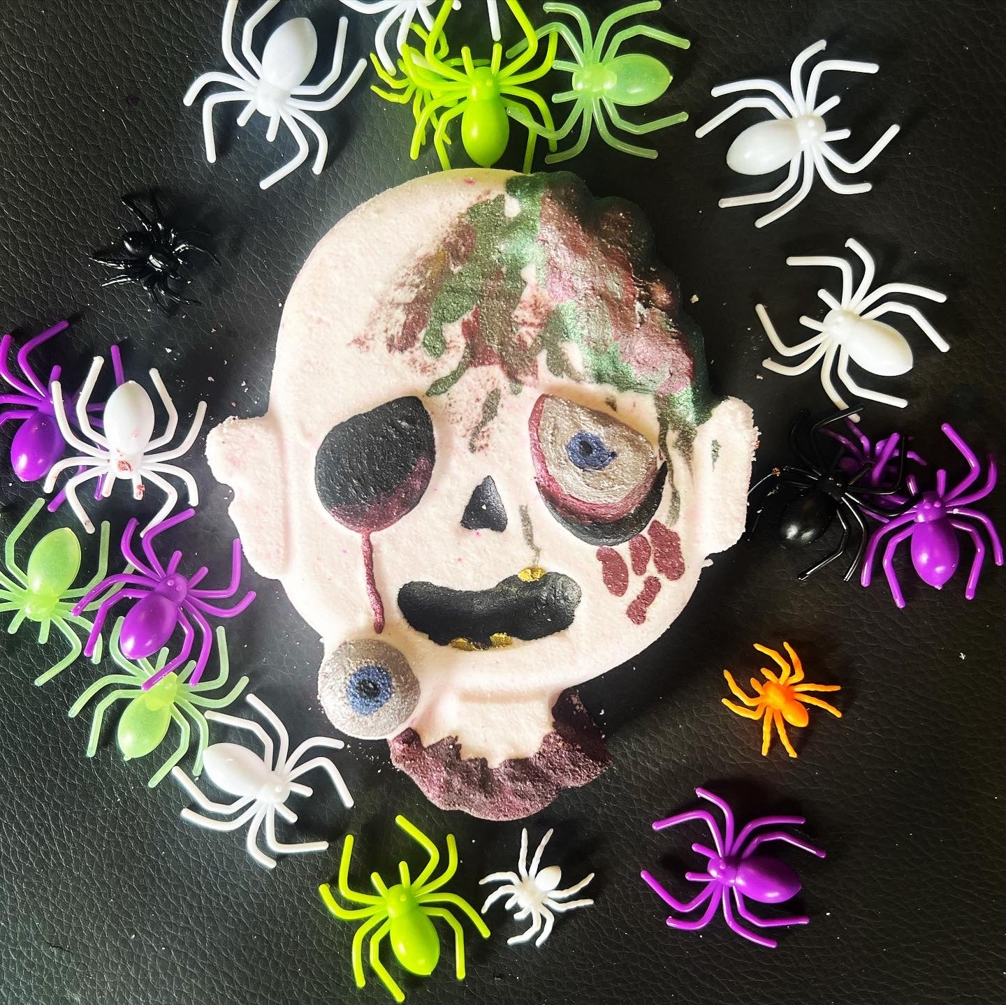 Zombie Boy Halloween Bath Bomb